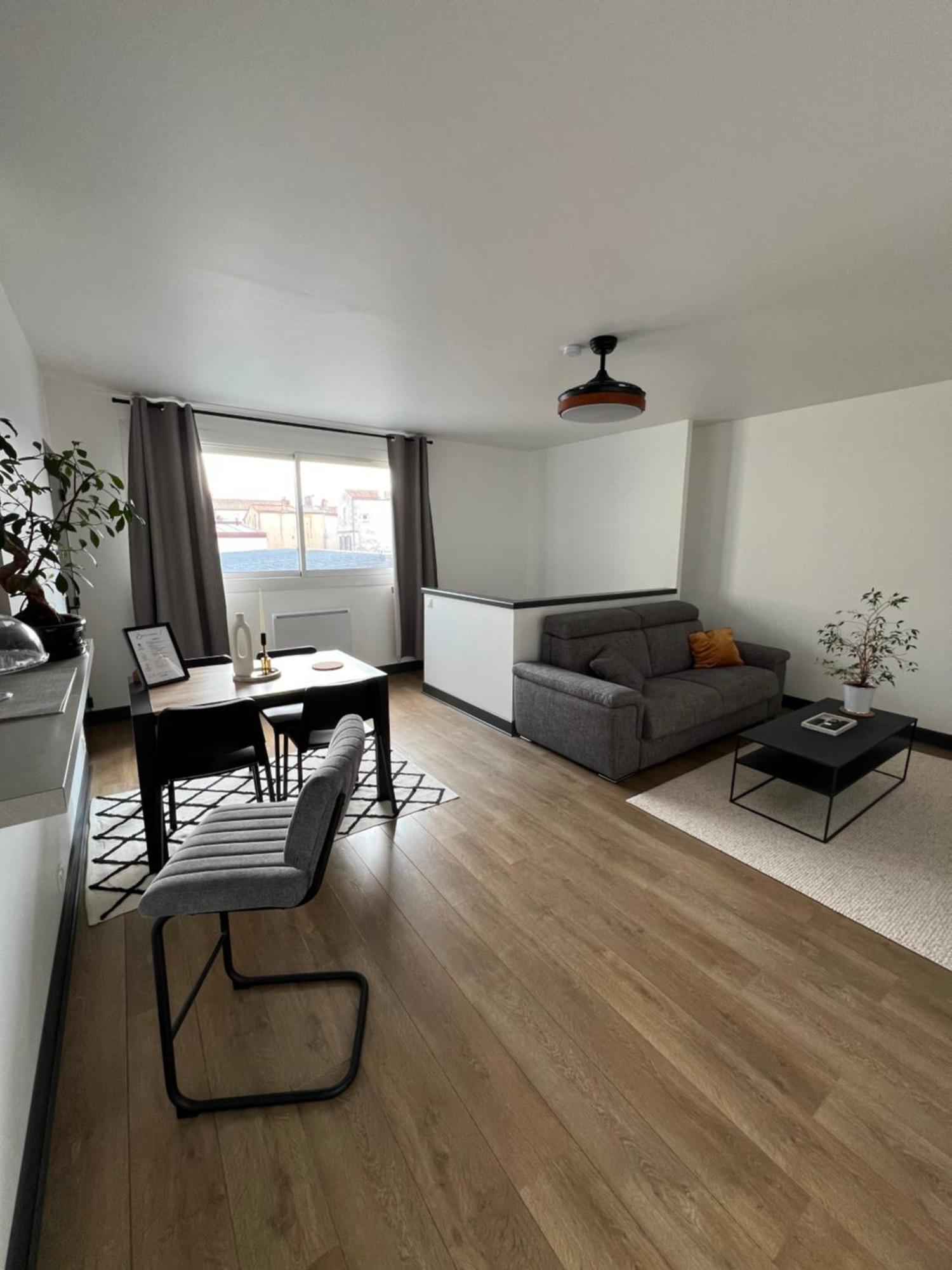 Hyper Centre A 80M Du Vieux Marche, T2 Calme Vue Sur Les Toits Rue Du Minage Apartman La Rochelle  Kültér fotó